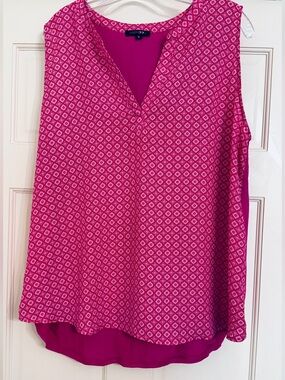 Papermoon Fuchsia Geo-Print V-Neck Sleeveless Camisole